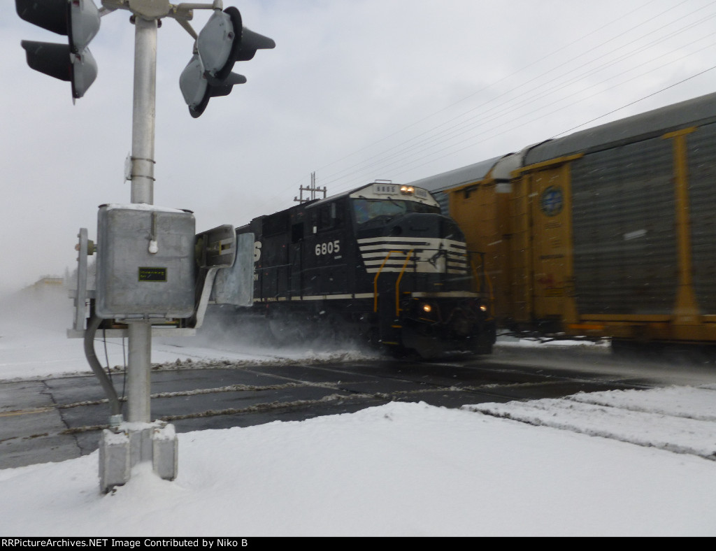 Norfolk Southern 6805